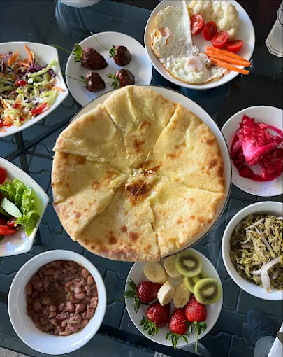 Stay at Omart Hotel – Gallery in Tbilisi, Georgia — a creative boutique hotel where art meets comfort. Enjoy stylish rooms, homemade breakfasts, and a prime location near the Old Town and Sulfur Baths. Perfect for couples, artists, and travelers seeking inspiration.