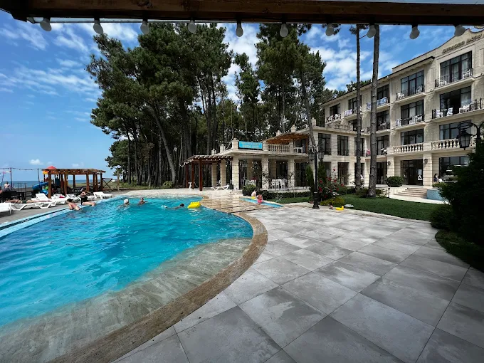 Black Sea Riviera Hotel swimming pool