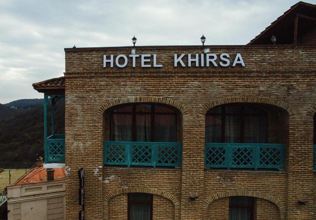 Resort Khirsa